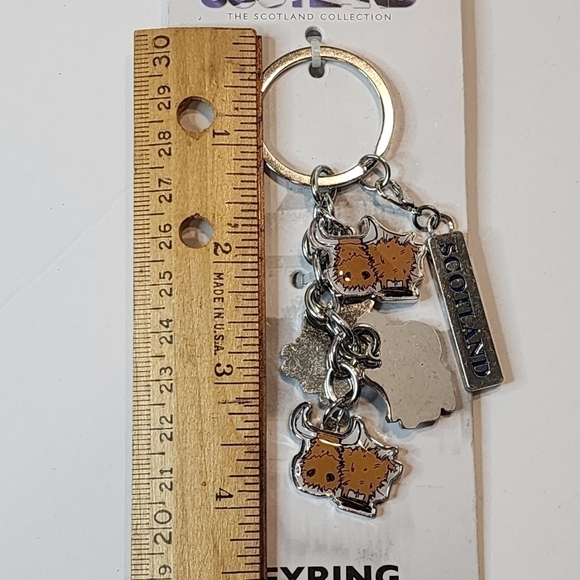 New Scotland Highland cow dangle keychain - Picture 6 of 6